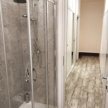 Splendido Duplex Moderno A 300 Mt Dalla דירה ספרלונגה