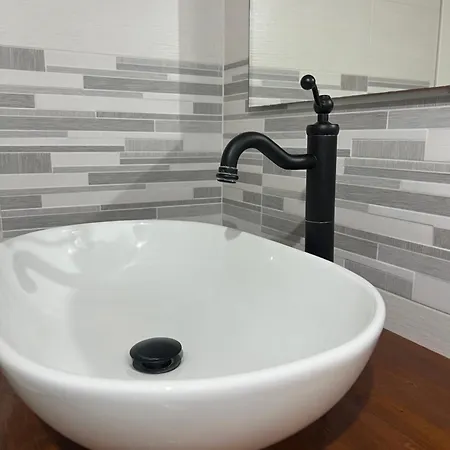 Splendido Duplex Moderno A 300 Mt Dalla * ספרלונגה