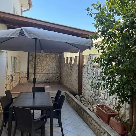 Apartment Splendido Duplex Moderno A 300 Mt Dalla
